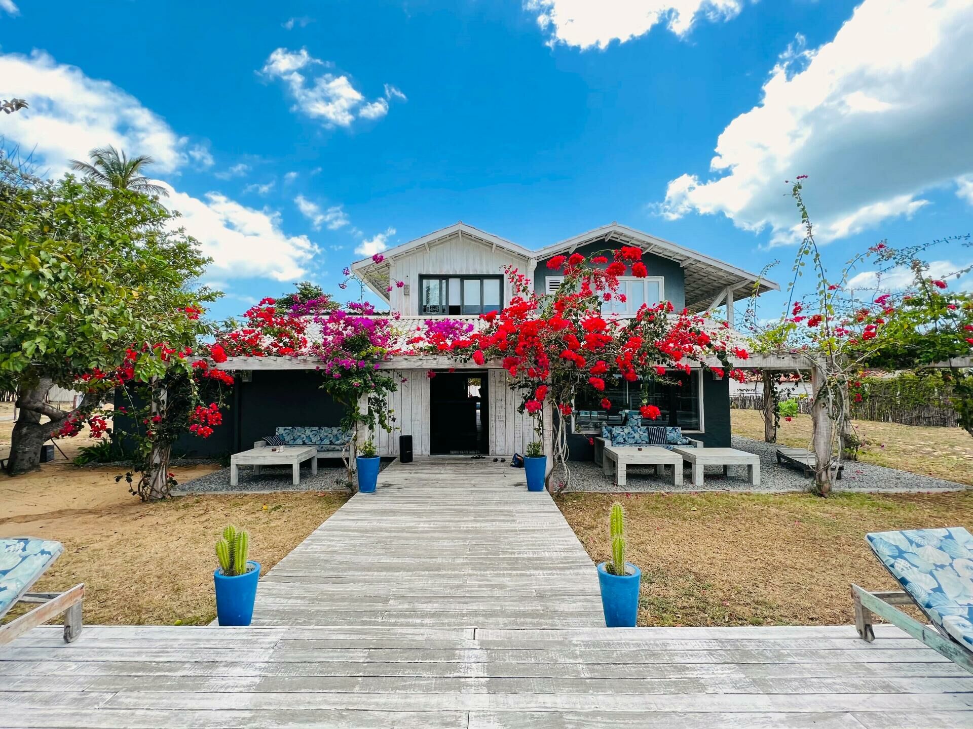 Imagem de Casa frente ao lago, com piscina e localização privilegiada em Camocim